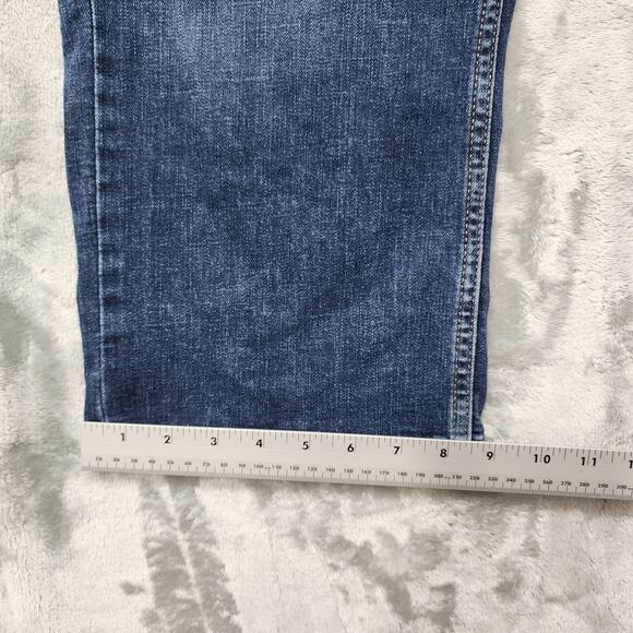 Lee Jeans Womens 18M Blue Dark Wash Mid Rise Capri Stretch Denim Casual Preppy - Picture 13 of 14